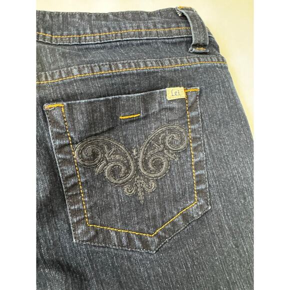 Vintage Y2K Low-Rise Jeans Flare Butterflies L.e.i. Ashley Trouble Size 11 - Picture 10 of 10